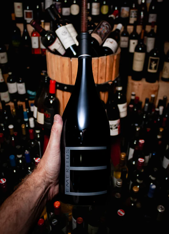 Emeritus Vineyards Pinot Noir Wesley's Reserve Hallberg Ranch Russian River Valley 2016 (Magnum 1.5L)