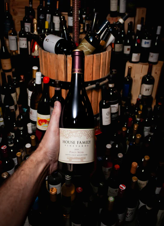 House Family Pinot Noir Casanova Vineyard Santa Cruz Mountains 2019 - Image 3
